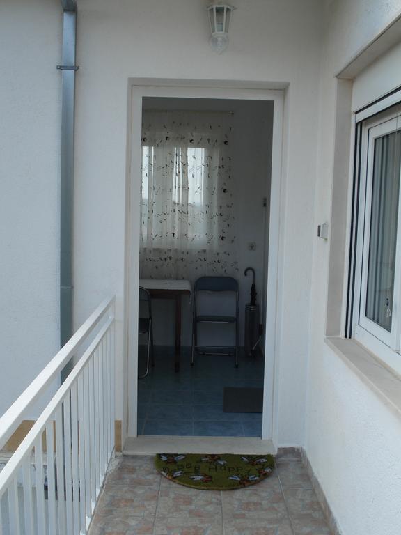 Apartment Meri Trogir Exterior photo